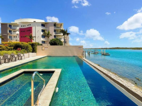 Relaxing Escape: Pool, Tennis Court, Garden Terrace & Water Views